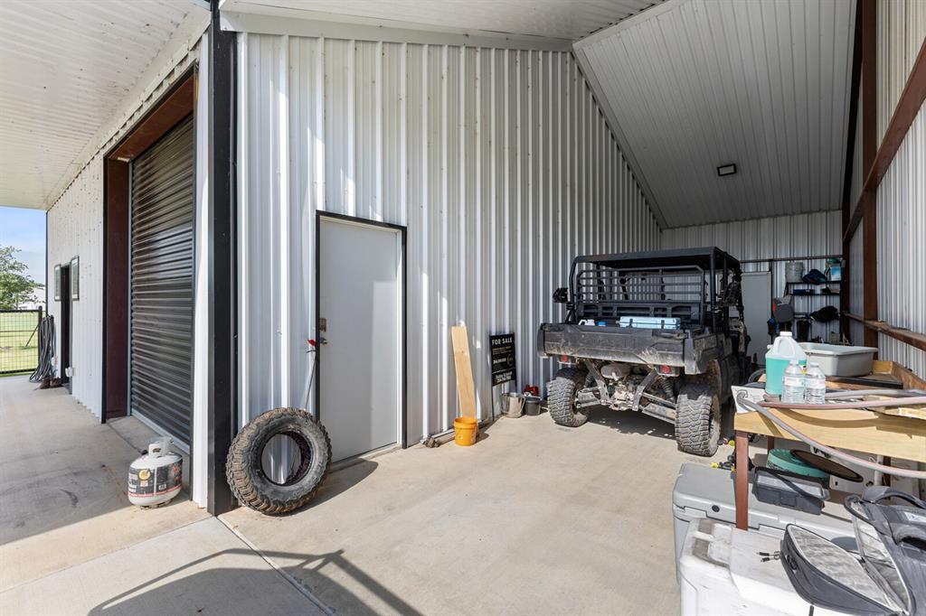 11683 Old Dallas Road, West, TX 76691