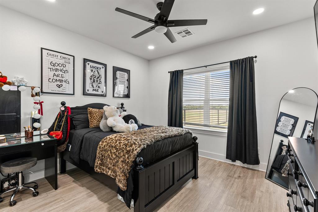 11683 Old Dallas Road, West, TX 76691