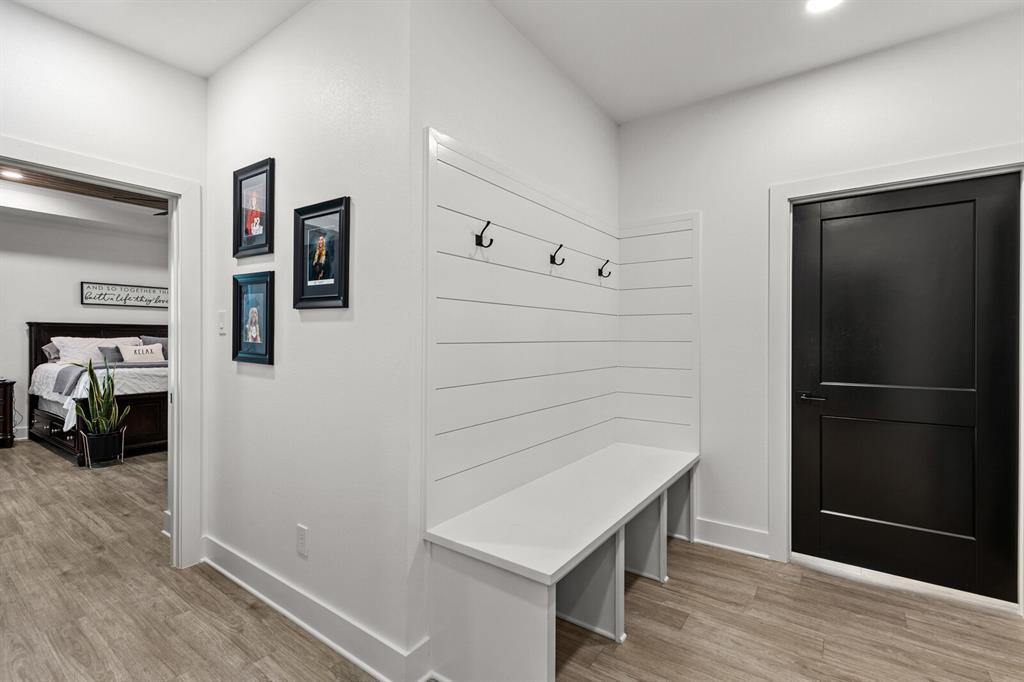 11683 Old Dallas Road, West, TX 76691