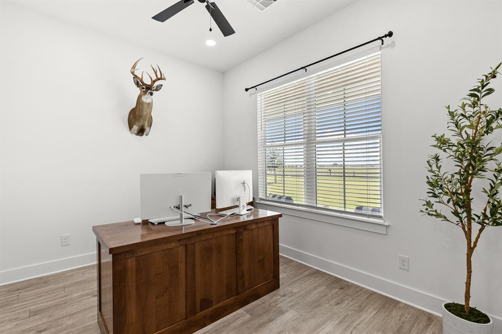 11683 Old Dallas Road, West, TX 76691