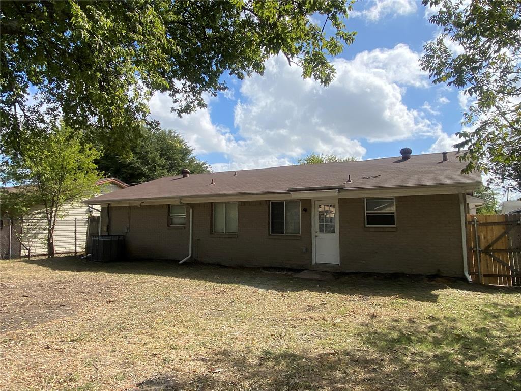 3353 Pacesetter, Dallas, TX 75241