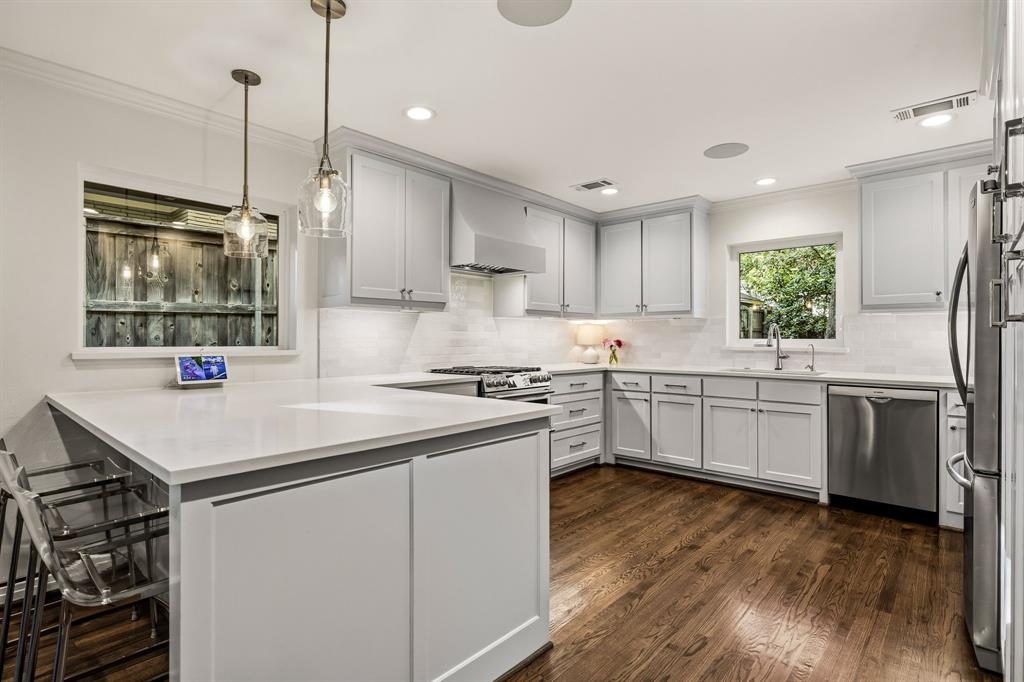 6959 Merrilee Lane, Dallas, TX 75214