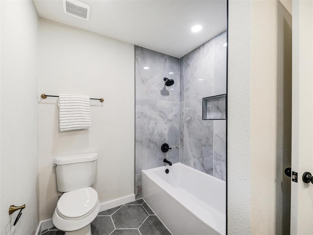 9929 Windledge Drive, Dallas, TX 75238