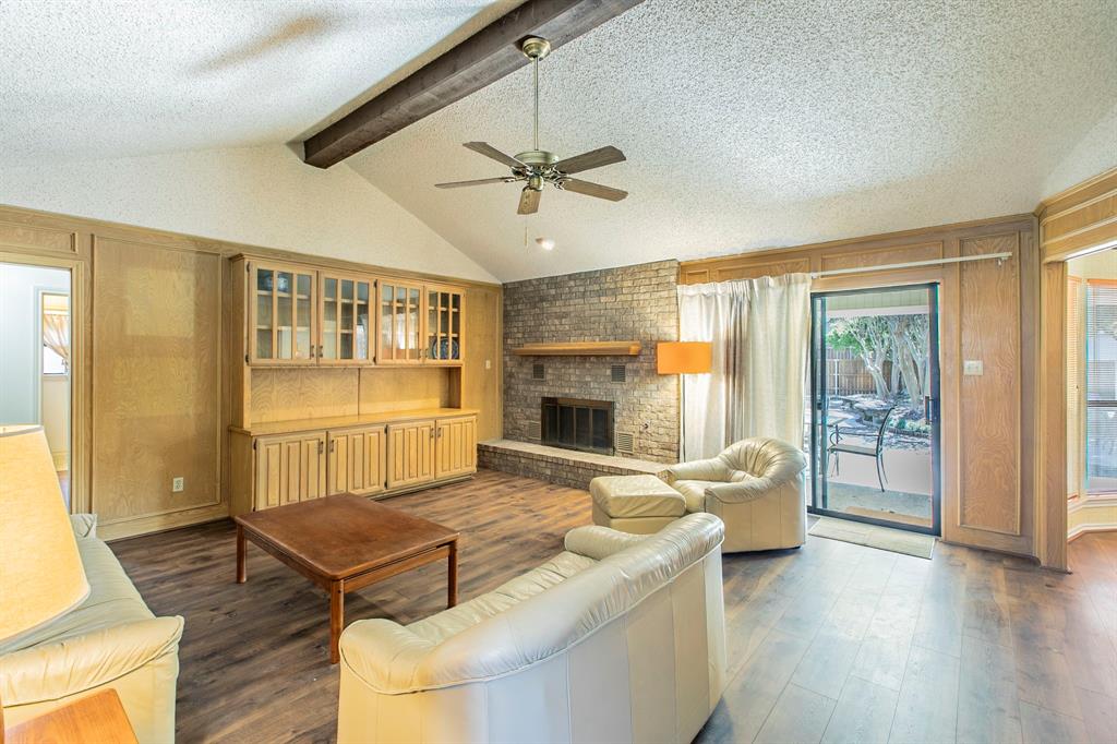 618 Meadowbrooke Drive, Duncanville, TX 75137