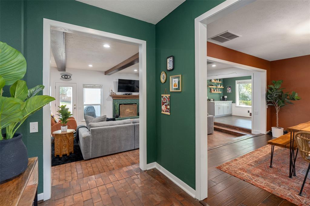 1516 Kiltartan Drive, Dallas, TX 75228 1516 Kiltartan Drive, Dallas, TX 75228