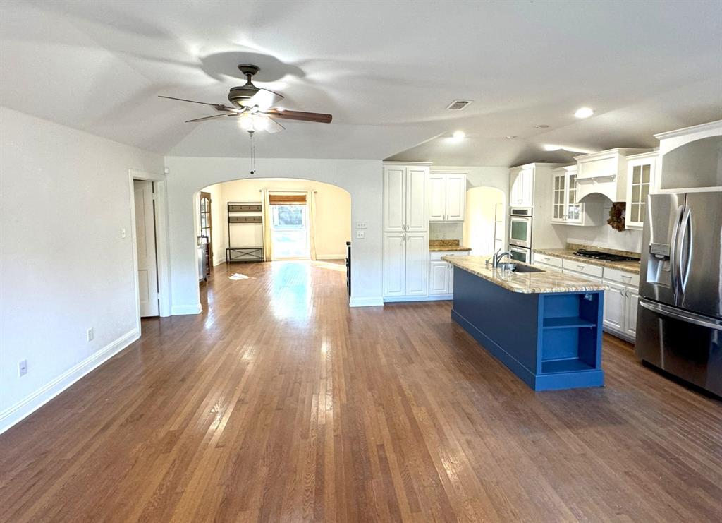 4807 Elsby Avenue, Dallas, TX 75209