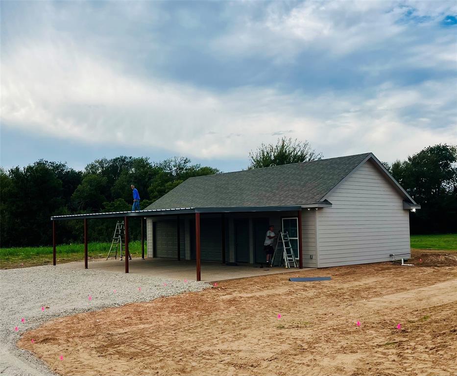 637 Mesquite Tree, Lacy Lakeview, TX 76705