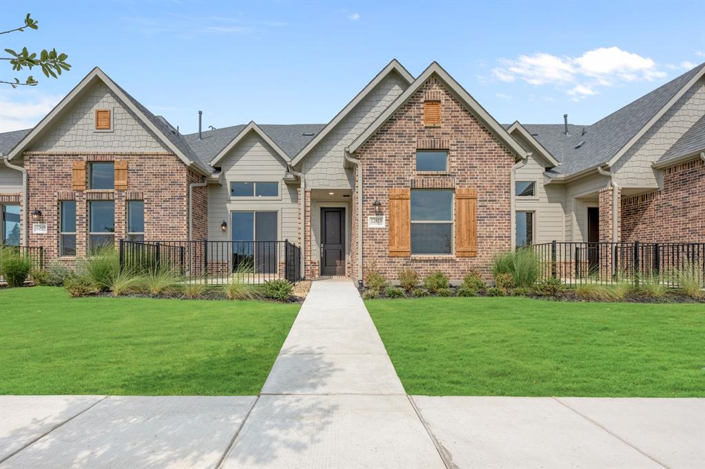 12823 Pine Ridge Trail, Rowlett, TX 75089