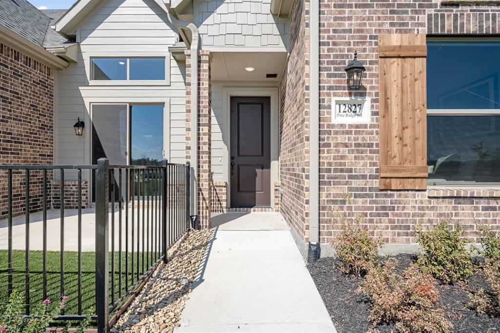 12827 Pine Ridge Trail, Rowlett, TX 75089