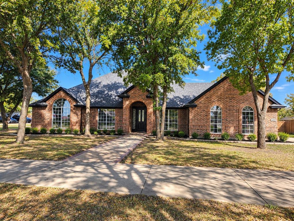549 Pierce Road, Red Oak, TX 75154 549 Pierce Road, Red Oak, TX 75154