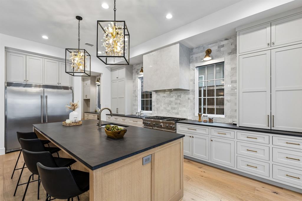 4 Mimosa Place, Richardson, TX 75080