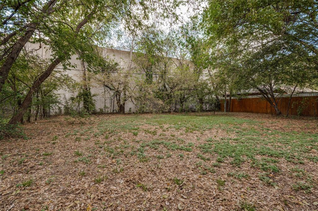 215 22nd Street, Grand Prairie, TX 75050
