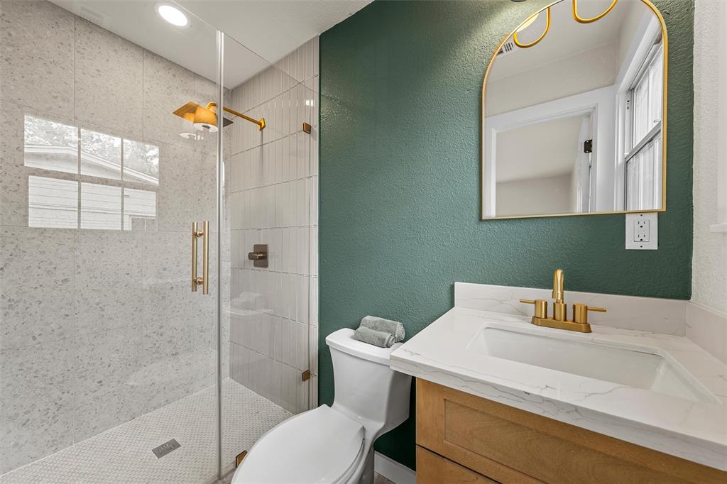 4617 Cole Avenue, Waco, TX 76710