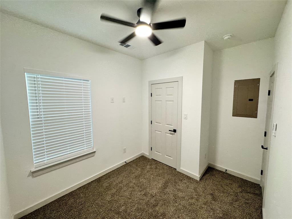 2916 Hemphill Street, Greenville, TX 75401