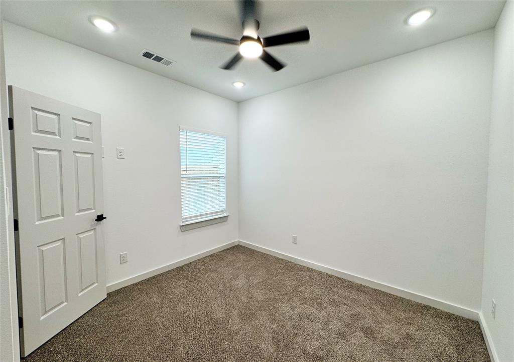 2916 Hemphill Street, Greenville, TX 75401