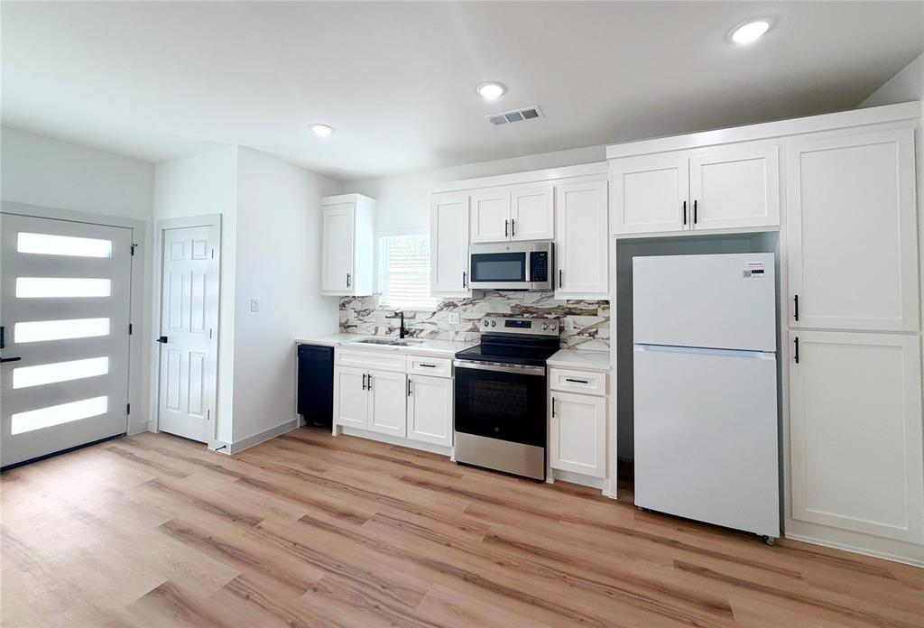 2916 Hemphill Street, Greenville, TX 75401