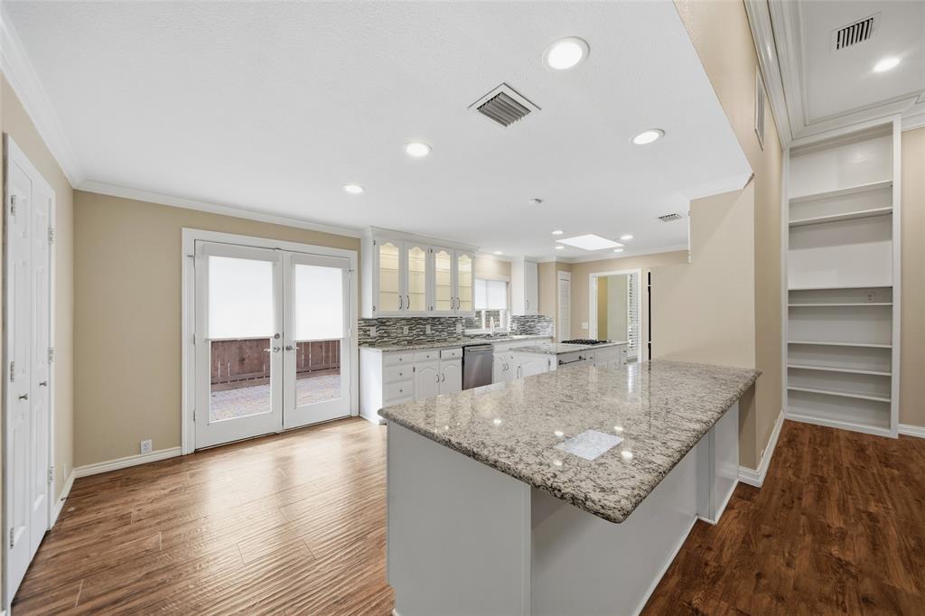 6204 Liberty Hill, Dallas, TX 75248