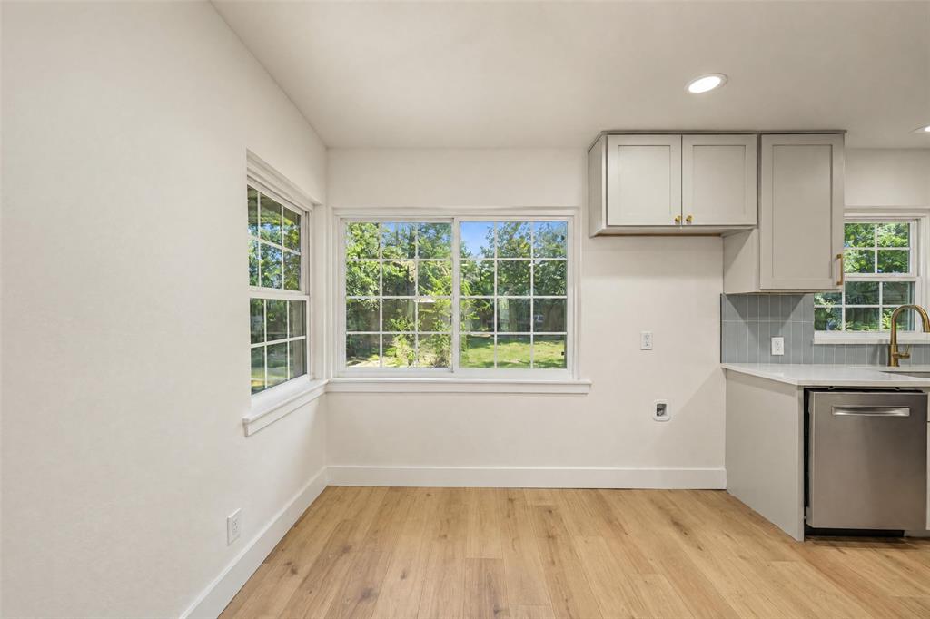 405 Avenue C, Seagoville, TX 75159