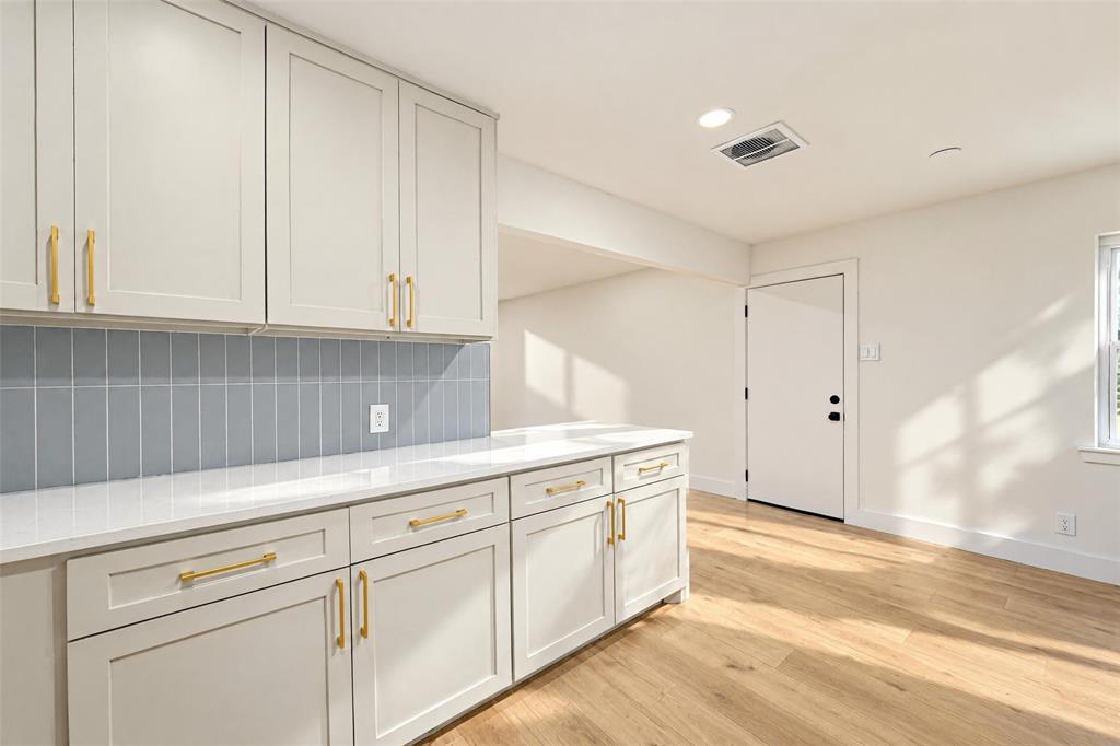 405 Avenue C, Seagoville, TX 75159