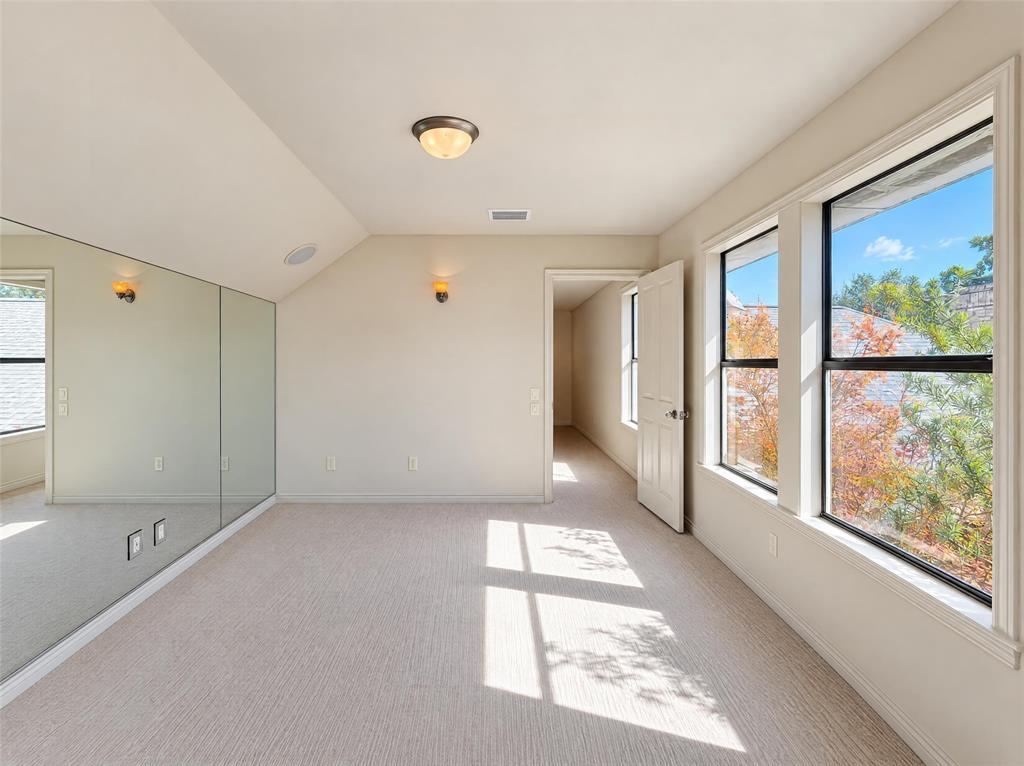 7266 Lupton Circle, Dallas, TX 75225