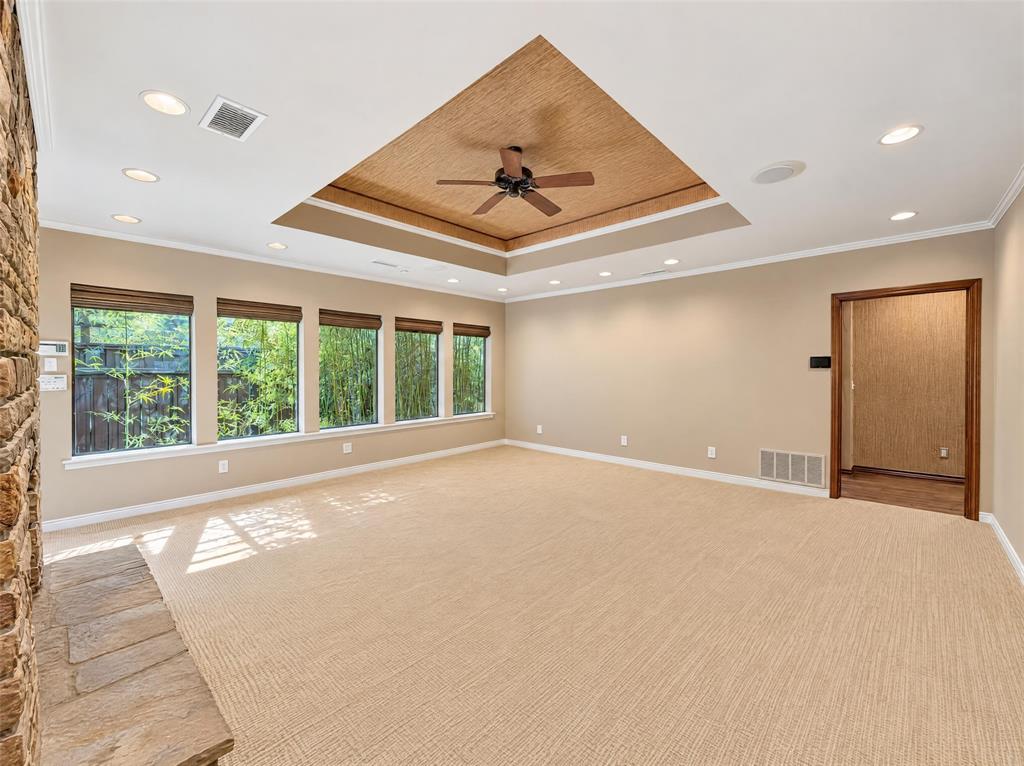 7266 Lupton Circle, Dallas, TX 75225