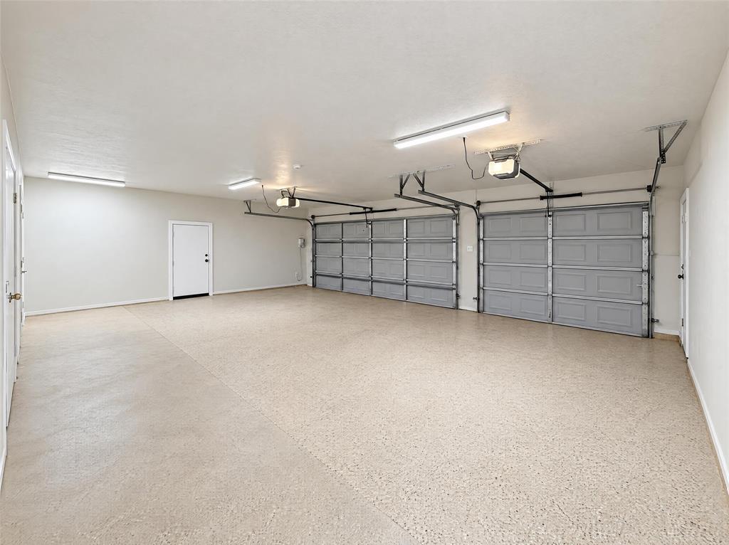 7266 Lupton Circle, Dallas, TX 75225