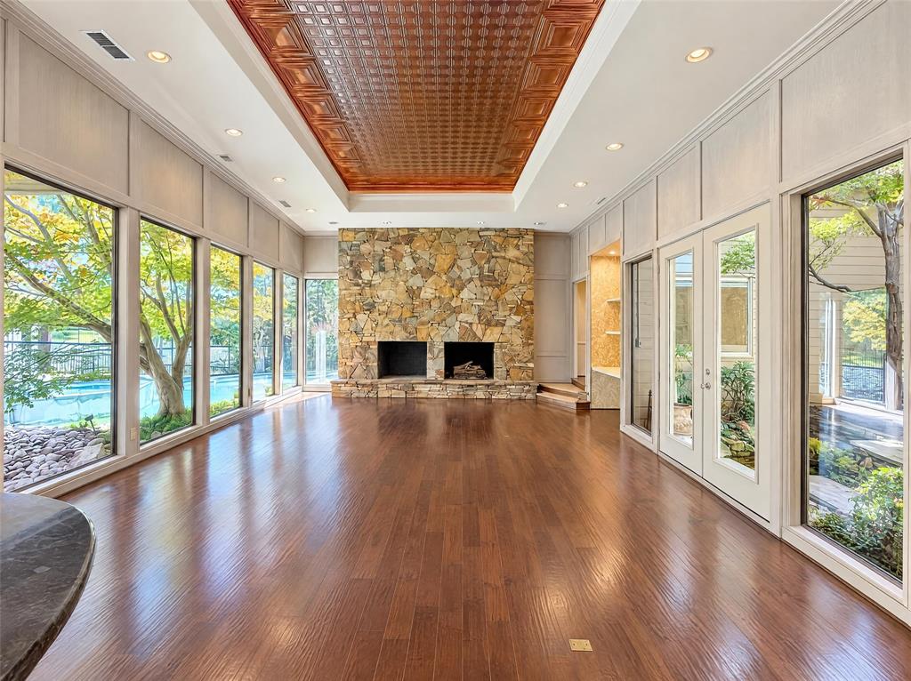 7266 Lupton Circle, Dallas, TX 75225