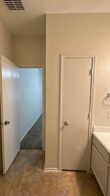 1023 Jamie Drive, Grand Prairie, TX 75052