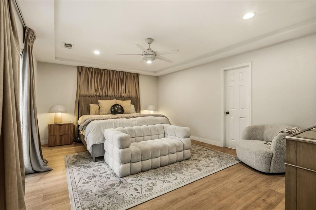 7429 Tangleglen Drive, Dallas, TX 75248
