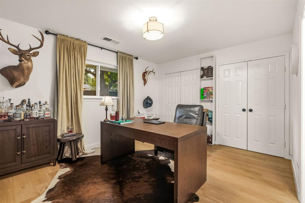 7429 Tangleglen Drive, Dallas, TX 75248
