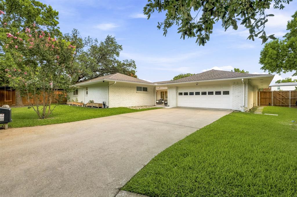7429 Tangleglen Drive, Dallas, TX 75248