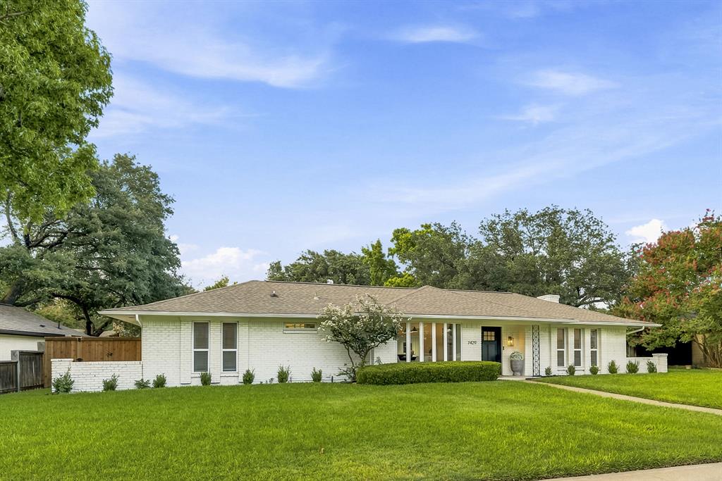 7429 Tangleglen Drive, Dallas, TX 75248