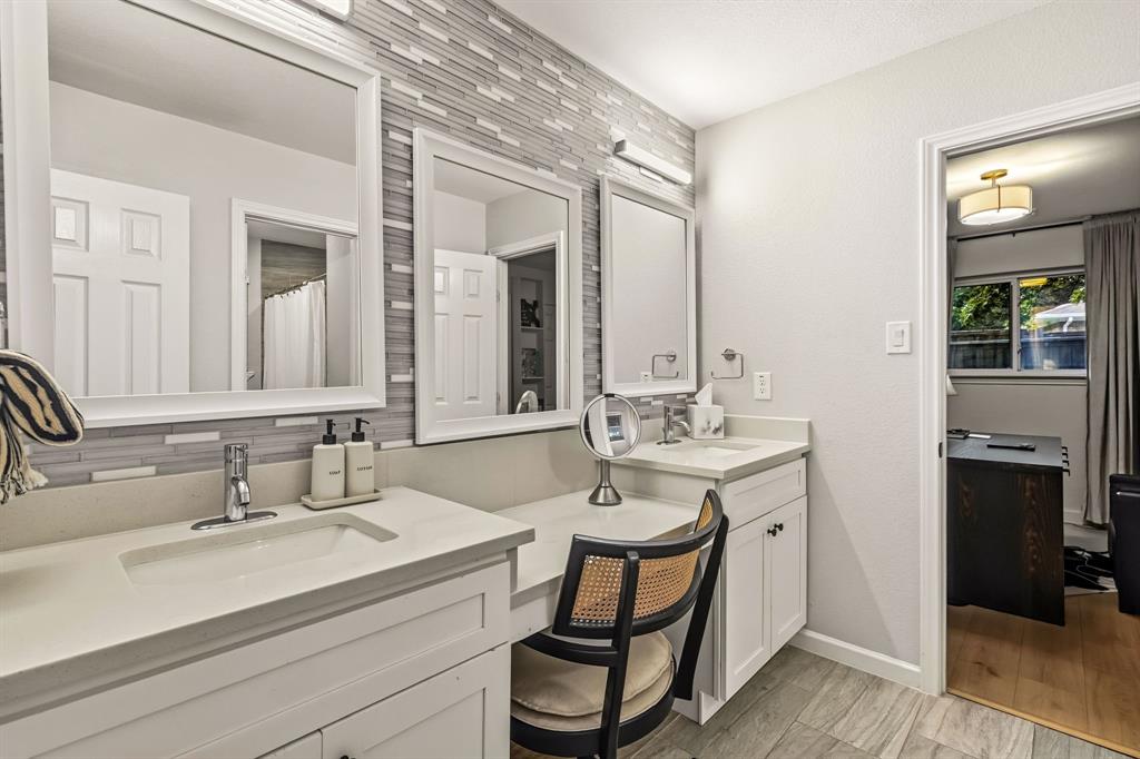 7429 Tangleglen Drive, Dallas, TX 75248