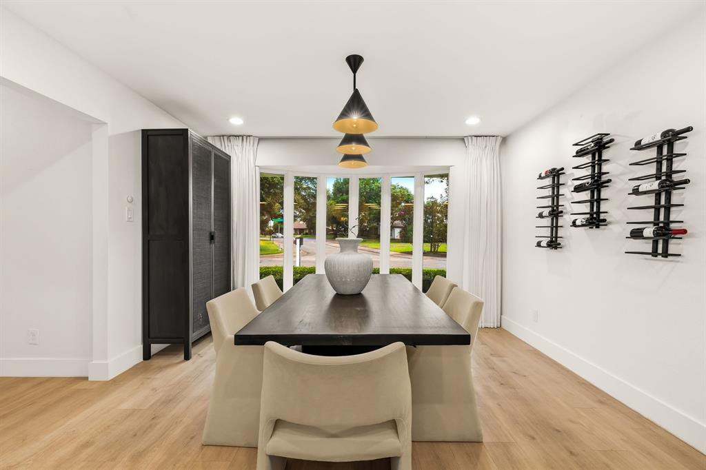 7429 Tangleglen Drive, Dallas, TX 75248