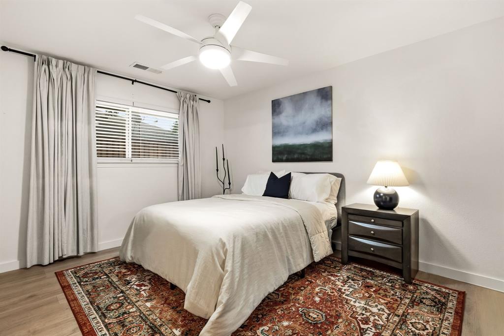 7429 Tangleglen Drive, Dallas, TX 75248