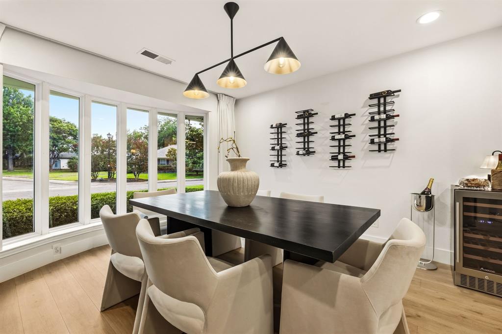 7429 Tangleglen Drive, Dallas, TX 75248