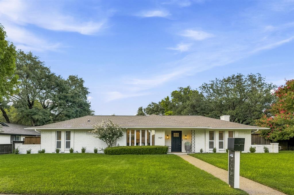 7429 Tangleglen Drive, Dallas, TX 75248