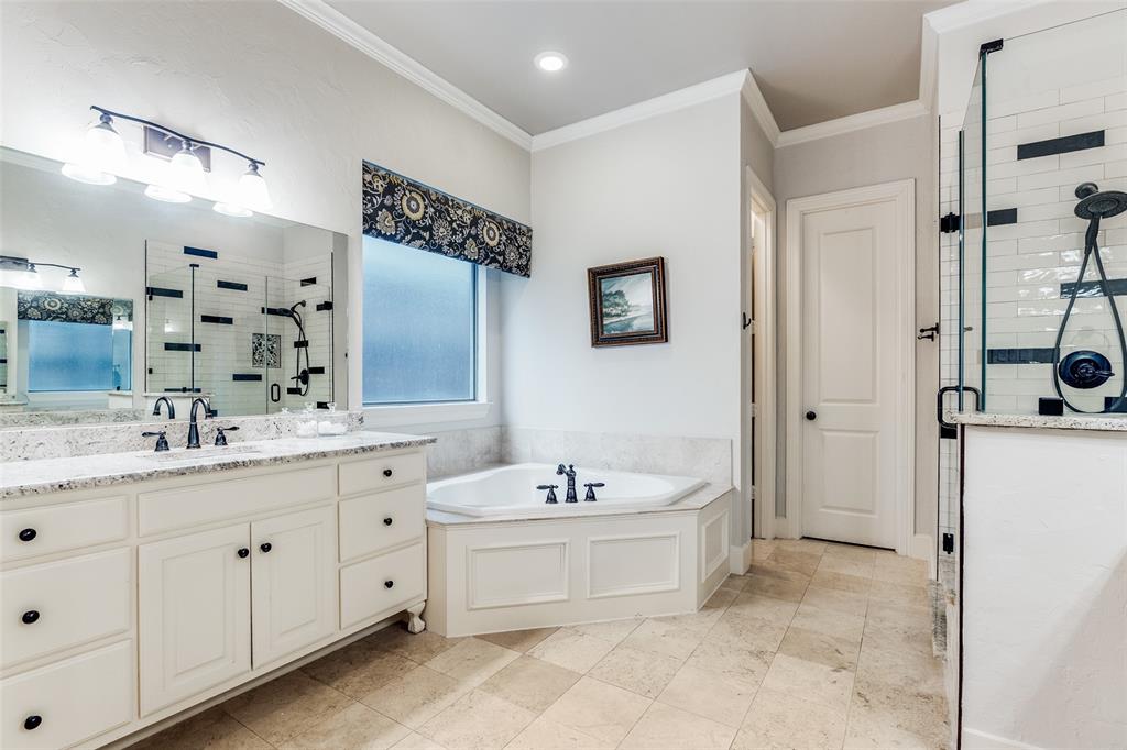 2242 Forest Hollow Park, Dallas, TX 75228