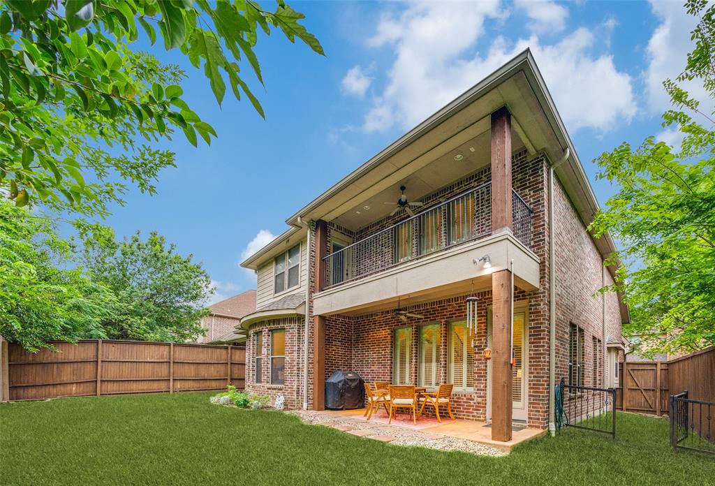 2242 Forest Hollow Park, Dallas, TX 75228