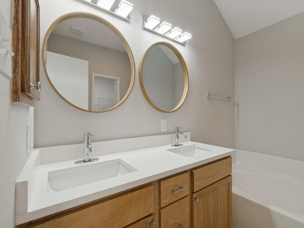 9613 Brierwyck Drive, Dallas, TX 75217
