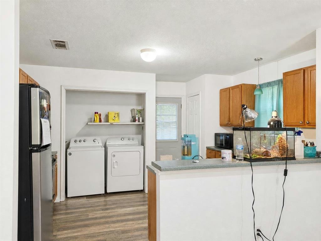 9735 Richardson Rd, Athens, TX 75752