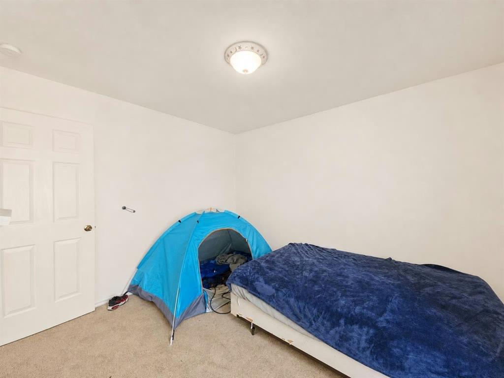 9735 Richardson Rd, Athens, TX 75752