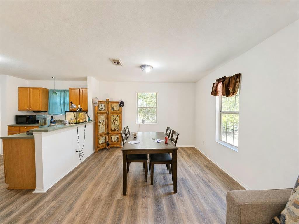 9735 Richardson Rd, Athens, TX 75752