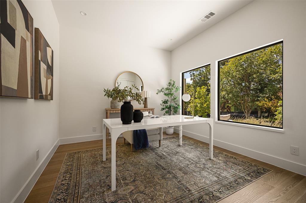 7115 Casa Loma Avenue, Dallas, TX 75214