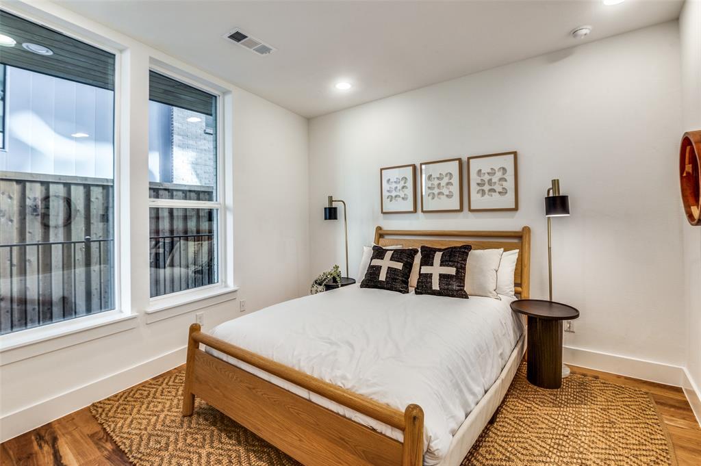 426 W 9th Street, #104, Dallas, TX 75208