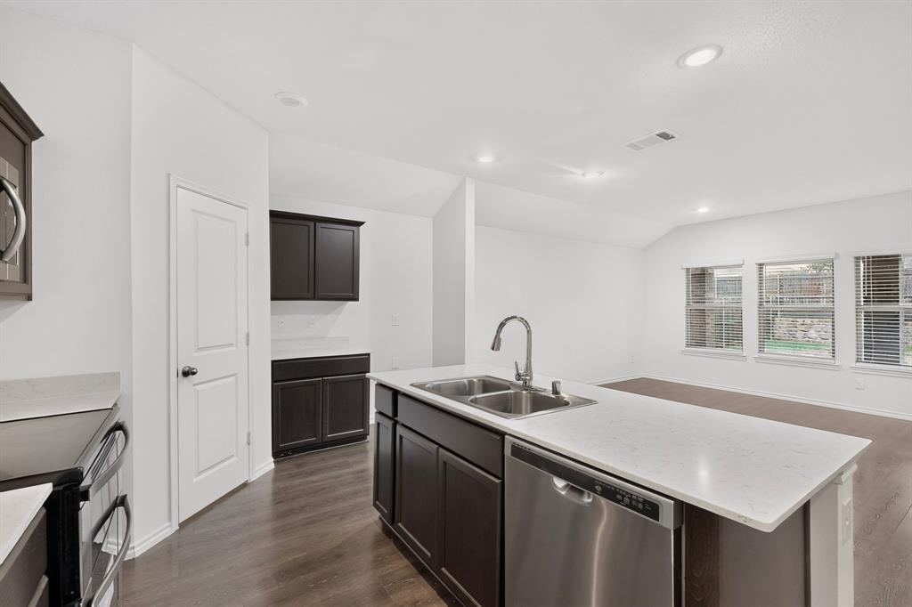 2929 Goodrich Street, Royse City, TX 75189