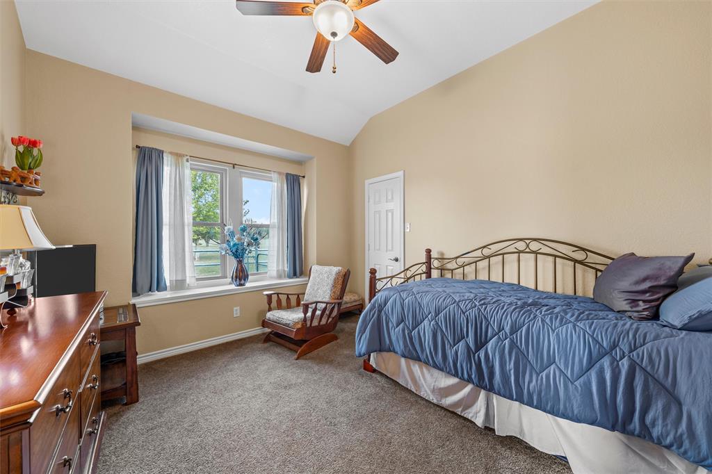 525 Taylor Oaks Drive, Waco, TX 76705