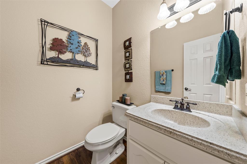 525 Taylor Oaks Drive, Waco, TX 76705
