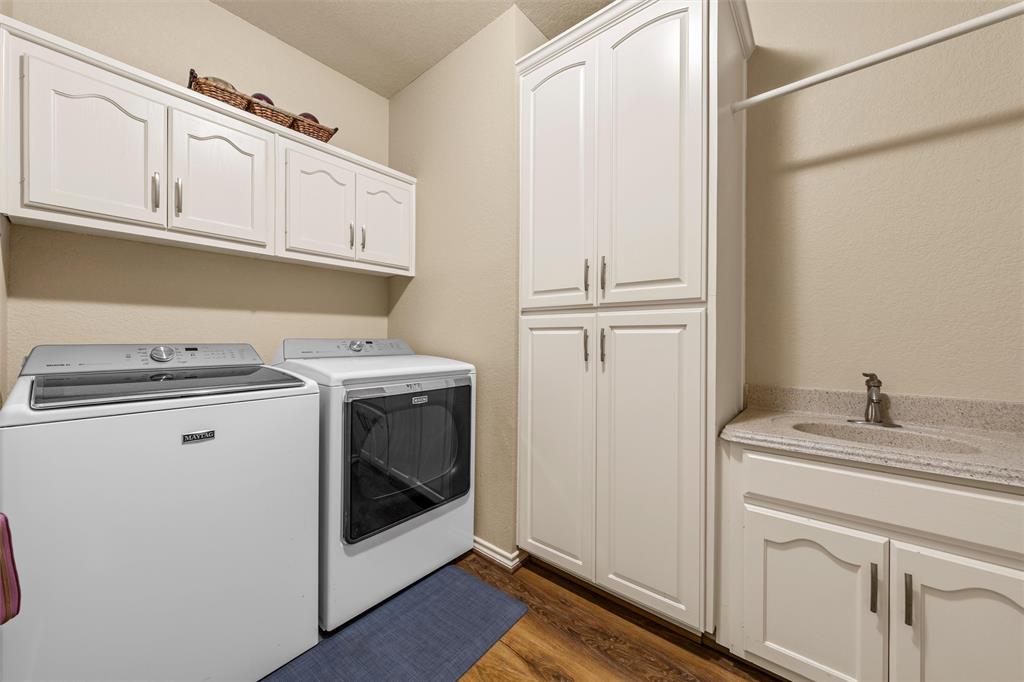 525 Taylor Oaks Drive, Waco, TX 76705