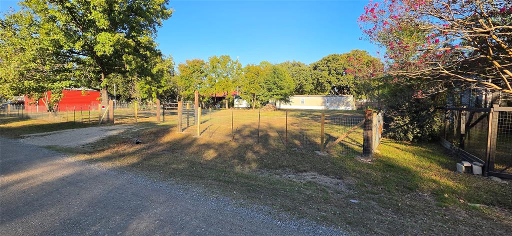 1000 Cove Drive, West Tawakoni, TX 75474 1000 Cove Drive, West Tawakoni, TX 75474